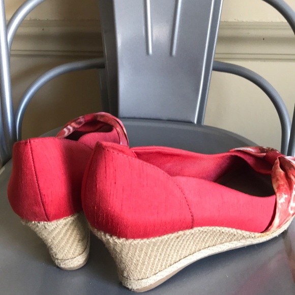 Deep Peach with floral accent Espadrilles - Picture 3 of 6